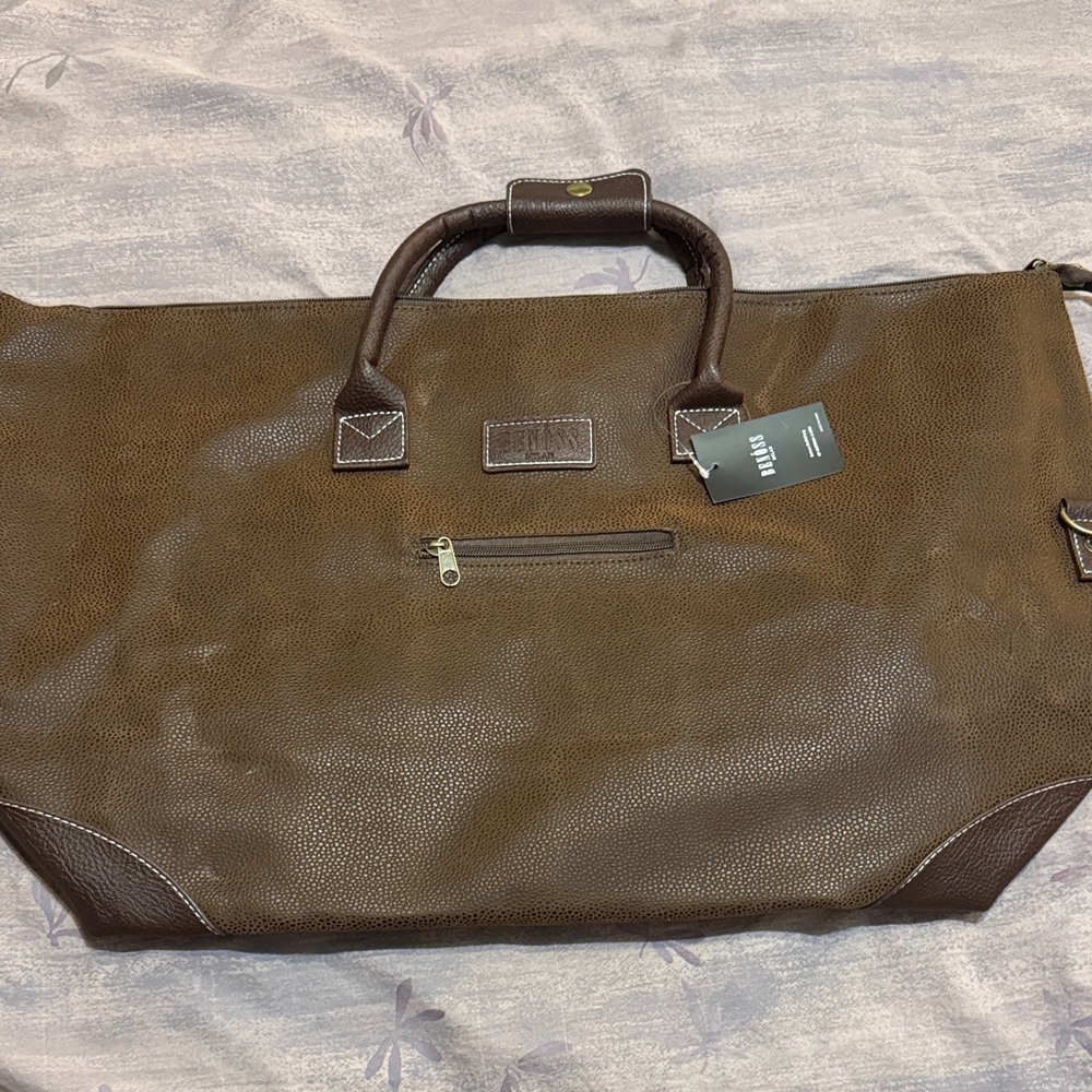 Benoss Milan Brown Faux Leather large duffel bag. NWT.